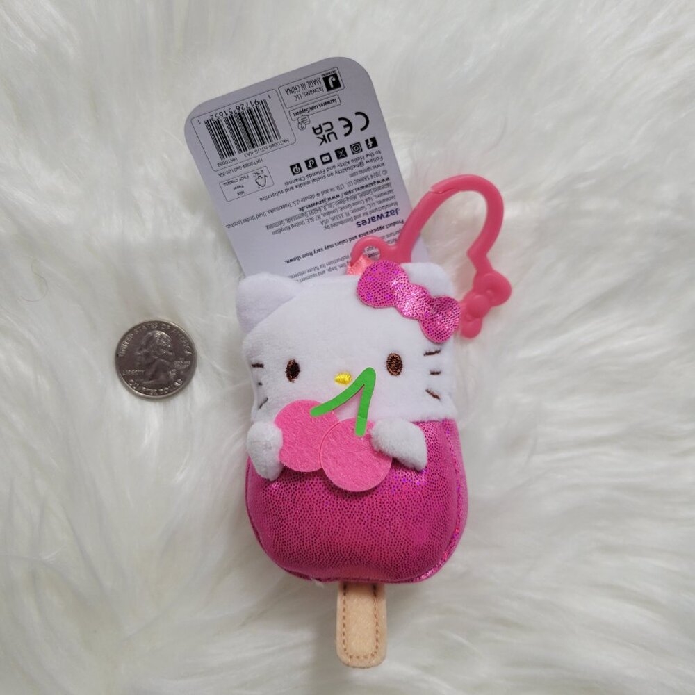 Hello Kitty Popsicle Design Keychain - Picture 3 of 5